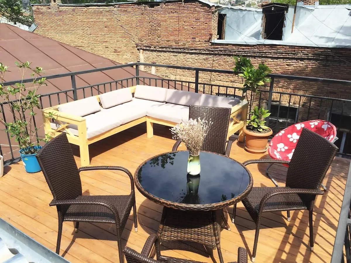 Georgian Guest House On Asatiani Tbilisi